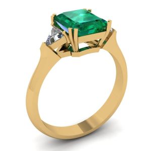삼각형 사이드 다이아몬드 옐로우 골드가 있는 3캐럿 에메랄드 반지 - 사진 3