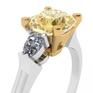 사이드 화이트 페어 링이 있는 쿠션 옐로우 다이아몬드 - 사진 1