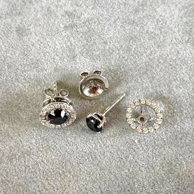 5mm 블랙 다이아몬드 스터드와 분리형 헤일로 재킷 옐로우 골드 - 사진 3